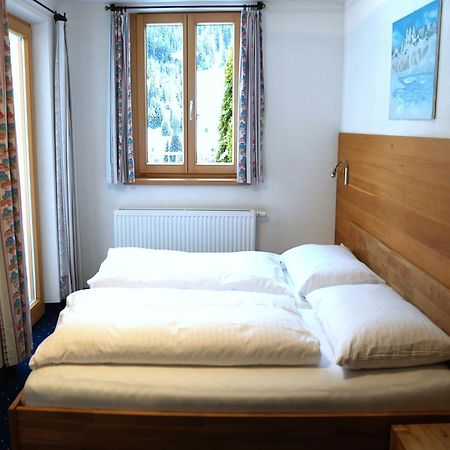 Pension Susanne Sankt Anton am Arlberg Bagian luar foto