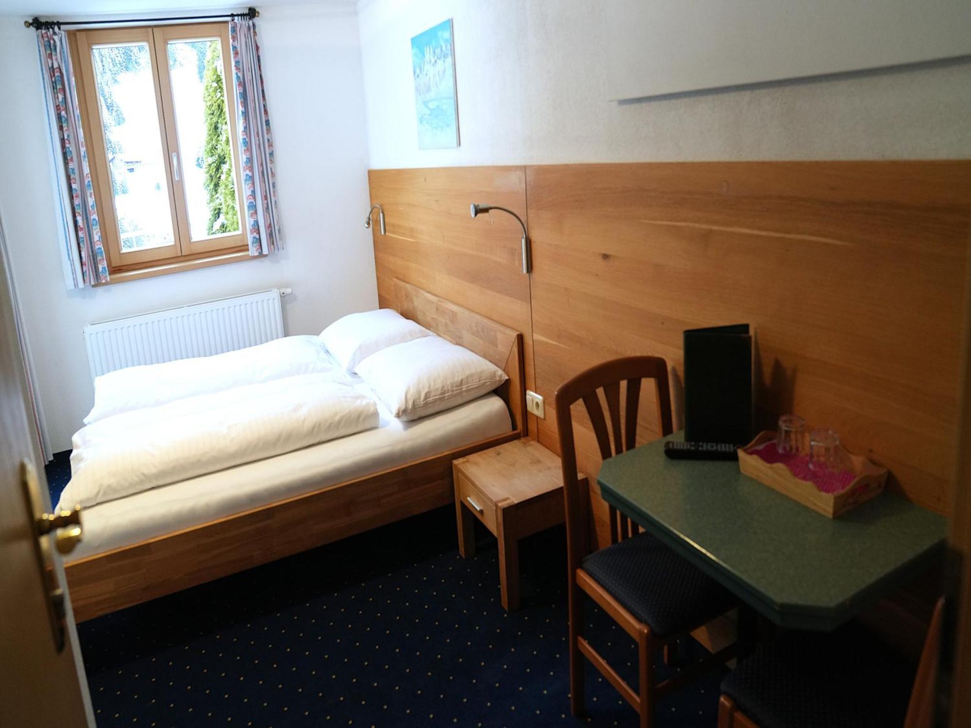 Pension Susanne Sankt Anton am Arlberg Bagian luar foto